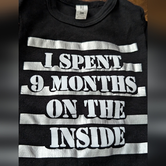 Rock onesies - Picture 5 of 7